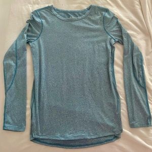 long sleeve workout top